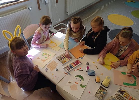 Pani Wiosna zagościła w naszej świetlicy grafika