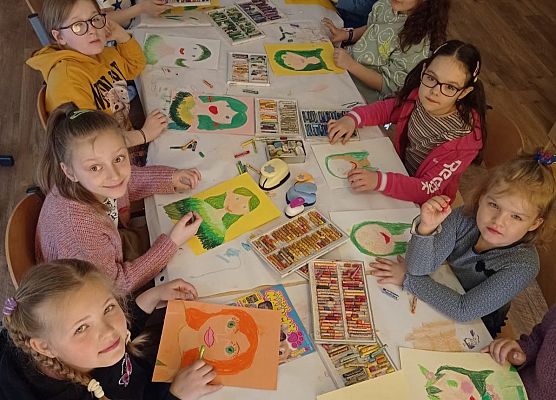 Pani Wiosna zagościła w naszej świetlicy grafika