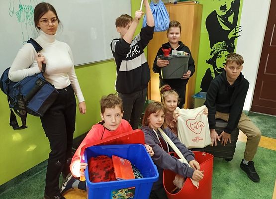 Dzień bez plecaka grafika