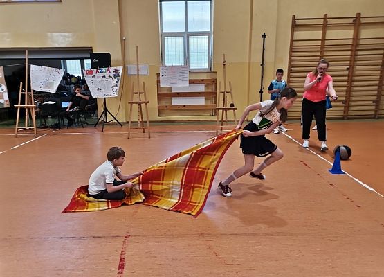 Dzień ciekawości świata grafika