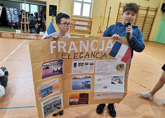 Dzień ciekawości świata grafika