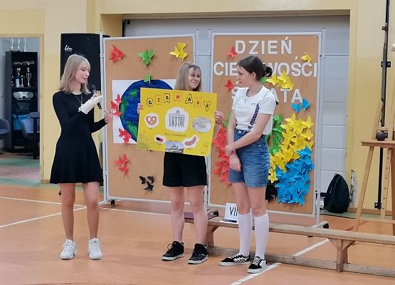 Dzień ciekawości świata grafika