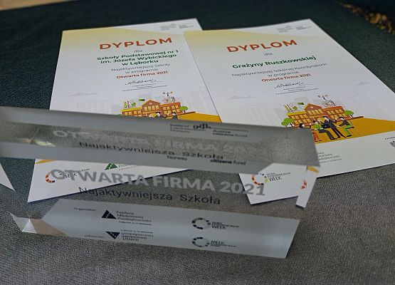 Szkoła Podstawowa nr 1 ponownie w gronie laureatów programu Otwarta Firma grafika