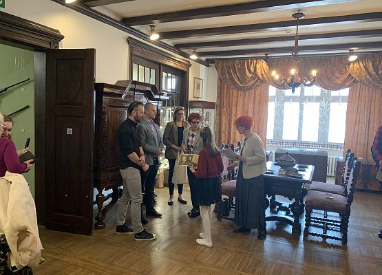 Konkurs wiedzy o zamkach gotyckich grafika