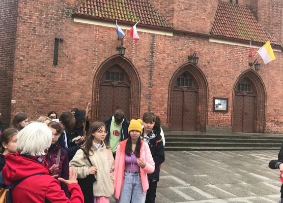 VIIa na wycieczce grafika