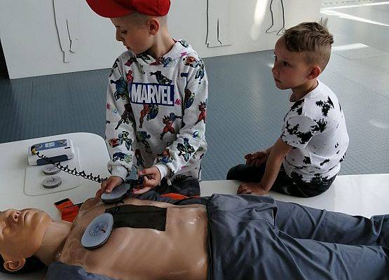 Wycieczka do Centrum Nauki Experyment w Gdyni grafika