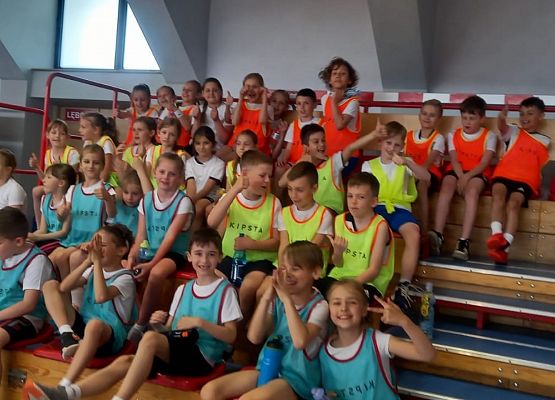 Kto z nas lepiej i prędzej grafika