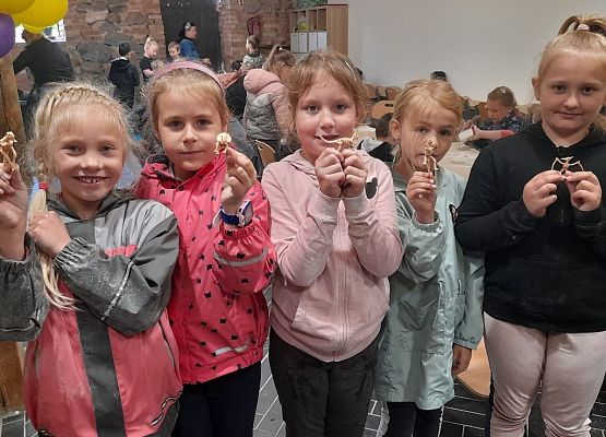 Wycieczka klasy 1D do Parku Ewolucji grafika