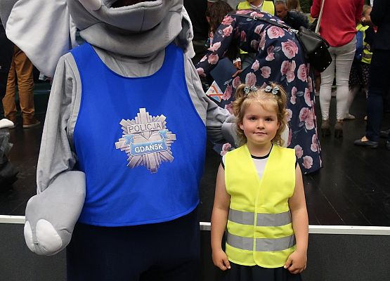 Laureatka projektu ,,Uczę się bezpieczeństwa" grafika