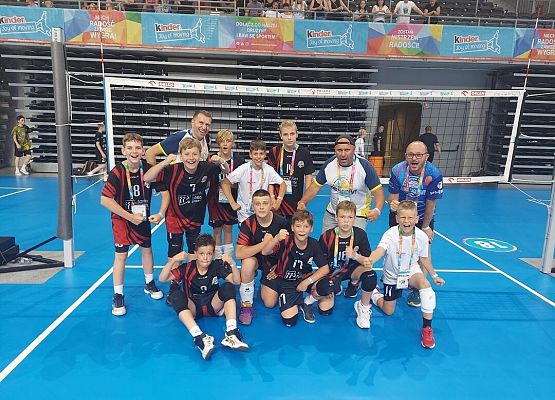 Wicemistrzowie Polski w mini siatkówce chłopców grafika