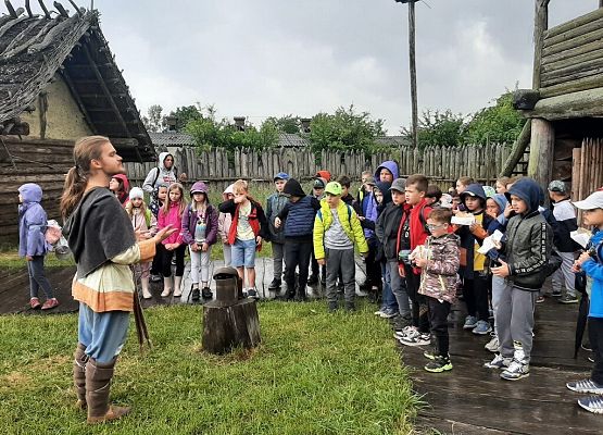 Śladami średniowiecznych ludów grafika