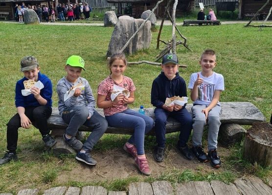 Śladami średniowiecznych ludów grafika