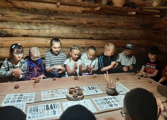 Śladami średniowiecznych ludów grafika