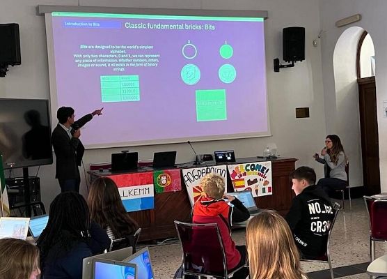 Erasmus + na kolejnym spotkaniu projektu S.H.A.R.K.S w Rzymie    grafika