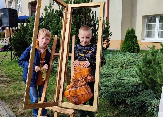 Lekcja historii z Wybickim – piknik urodzinowy grafika