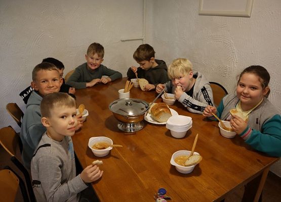 Lekcja historii z Wybickim – piknik urodzinowy grafika