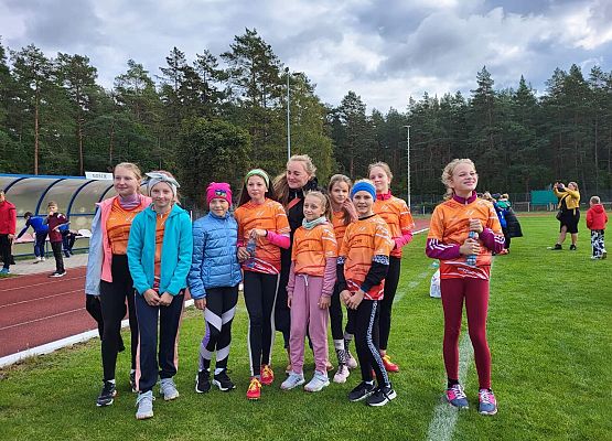 Sztafetowe biegi przełajowe grafika