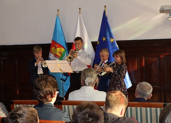 Nagrody z okazji Dnia Edukacji Narodowej grafika