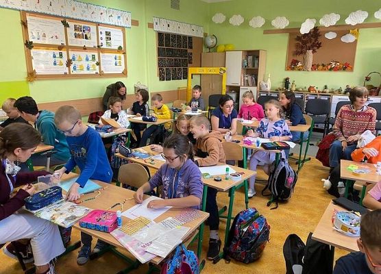 Aktywny tydzień z projektem Erasmus+ grafika