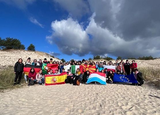 Aktywny tydzień z projektem Erasmus+ grafika