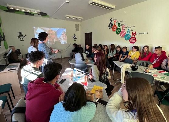 Aktywny tydzień z projektem Erasmus+ grafika