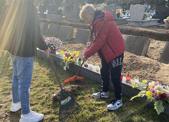 #Szkoła pamięta grafika