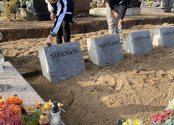 #Szkoła pamięta grafika