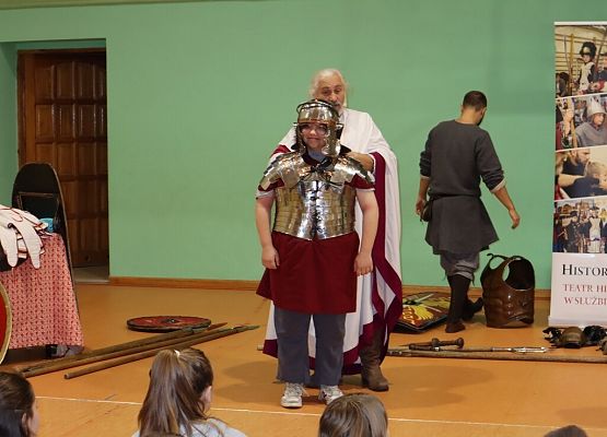 Żywa lekcja historii grafika