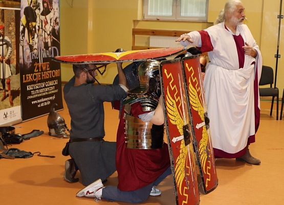 Żywa lekcja historii grafika