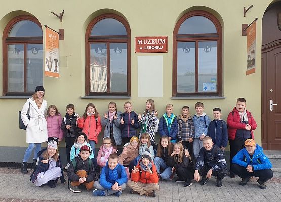 Jesienny spacer i zagadki z kaszubskiej chatki grafika