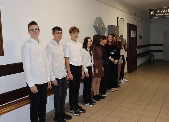 „Szkoła do hymnu” 2022 grafika