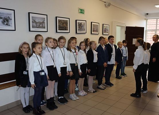 „Szkoła do hymnu” 2022 grafika