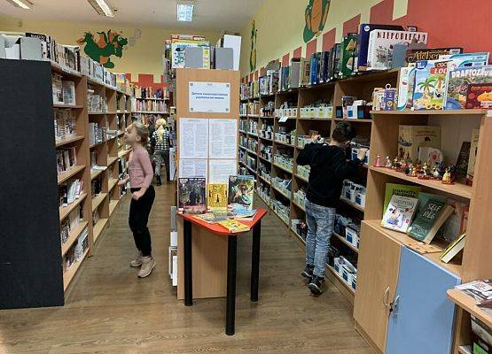 Klasa IId szukała Marudka … grafika