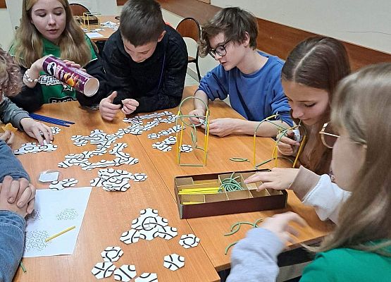 Nerd Night w LO1 w Lęborku grafika