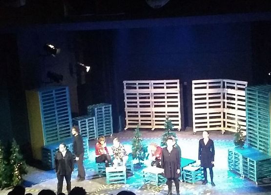 Wizyta w teatrze grafika