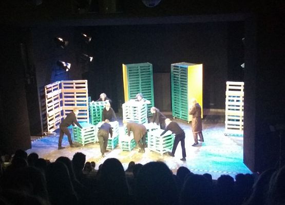 Wizyta w teatrze grafika