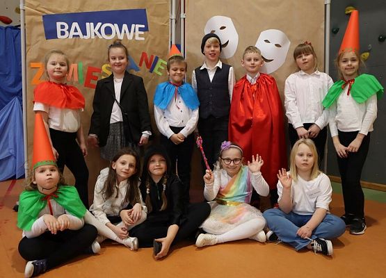 Półmetek roku szkolnego 2022/2023 - czas na podsumowania grafika