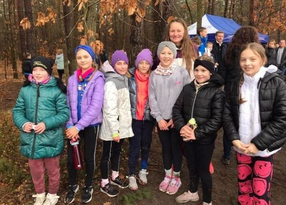 Deszcz, błoto idwa medale grafika