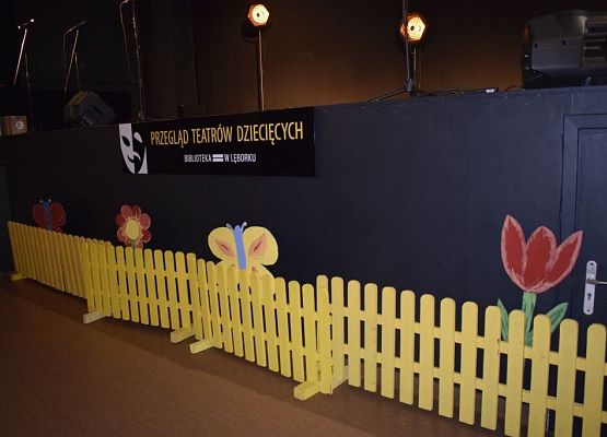 Wczoraj, 27 marca, obchodziliśmy   Międzynarodowy Dzień Teatru. grafika