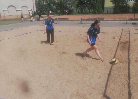 Gminne Igrzyska Młodzieży w siatkówce plażowej grafika