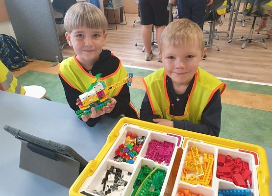 Wizyta w naszym Labie # Laboratoria Przyszłości grafika