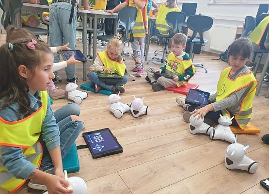 Wizyta w naszym Labie # Laboratoria Przyszłości grafika