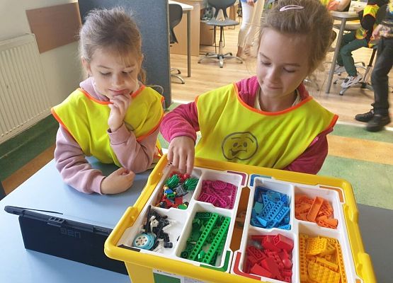 Wizyta w naszym Labie # Laboratoria Przyszłości grafika