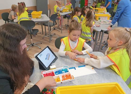 Wizyta w naszym Labie # Laboratoria Przyszłości grafika