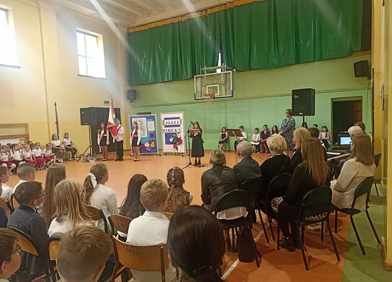 Urodziny szkoły grafika