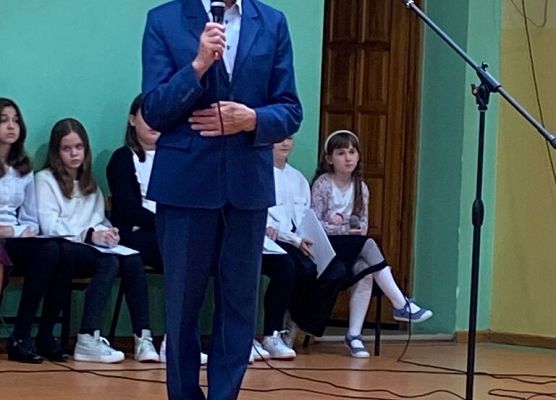 Urodziny szkoły grafika