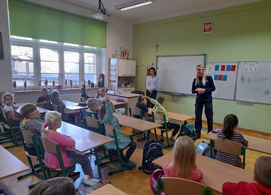 Bezpieczna droga do szkoły grafika