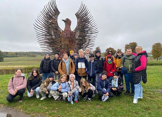 Jesienne barwy dworku w Będominie grafika