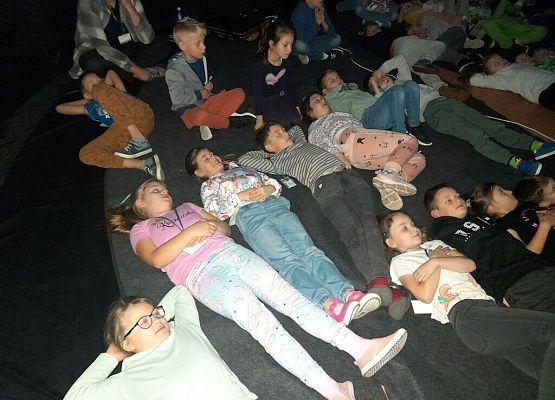 Mobilne Planetarium Orbitek grafika