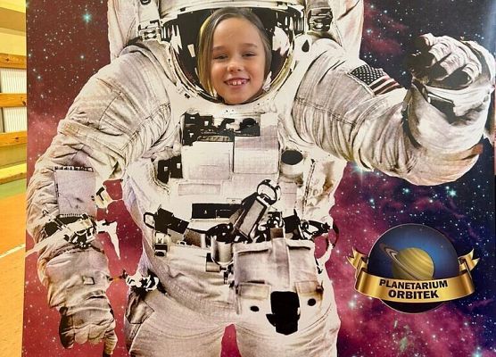 Mobilne Planetarium Orbitek grafika